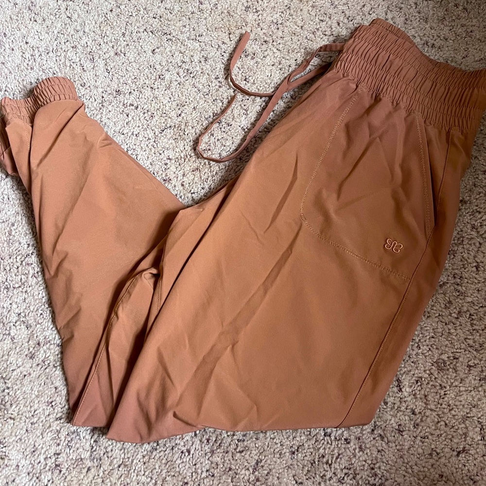 Albion Joggers - Camel